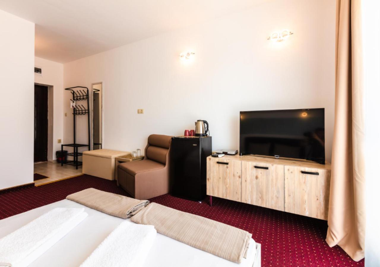 Guest House Theona ออบซอร์ ภายนอก รูปภาพ
