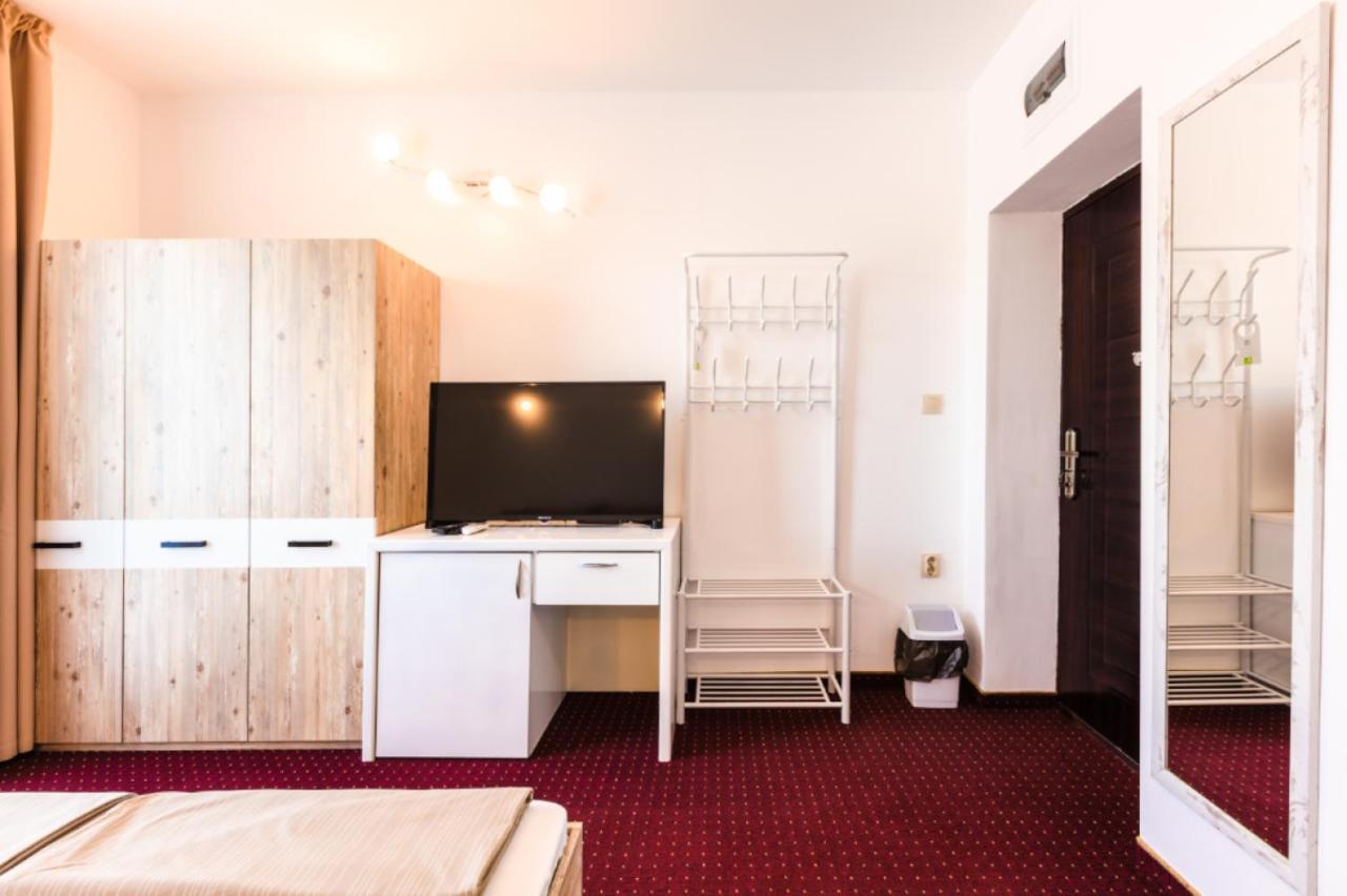 Guest House Theona ออบซอร์ ภายนอก รูปภาพ