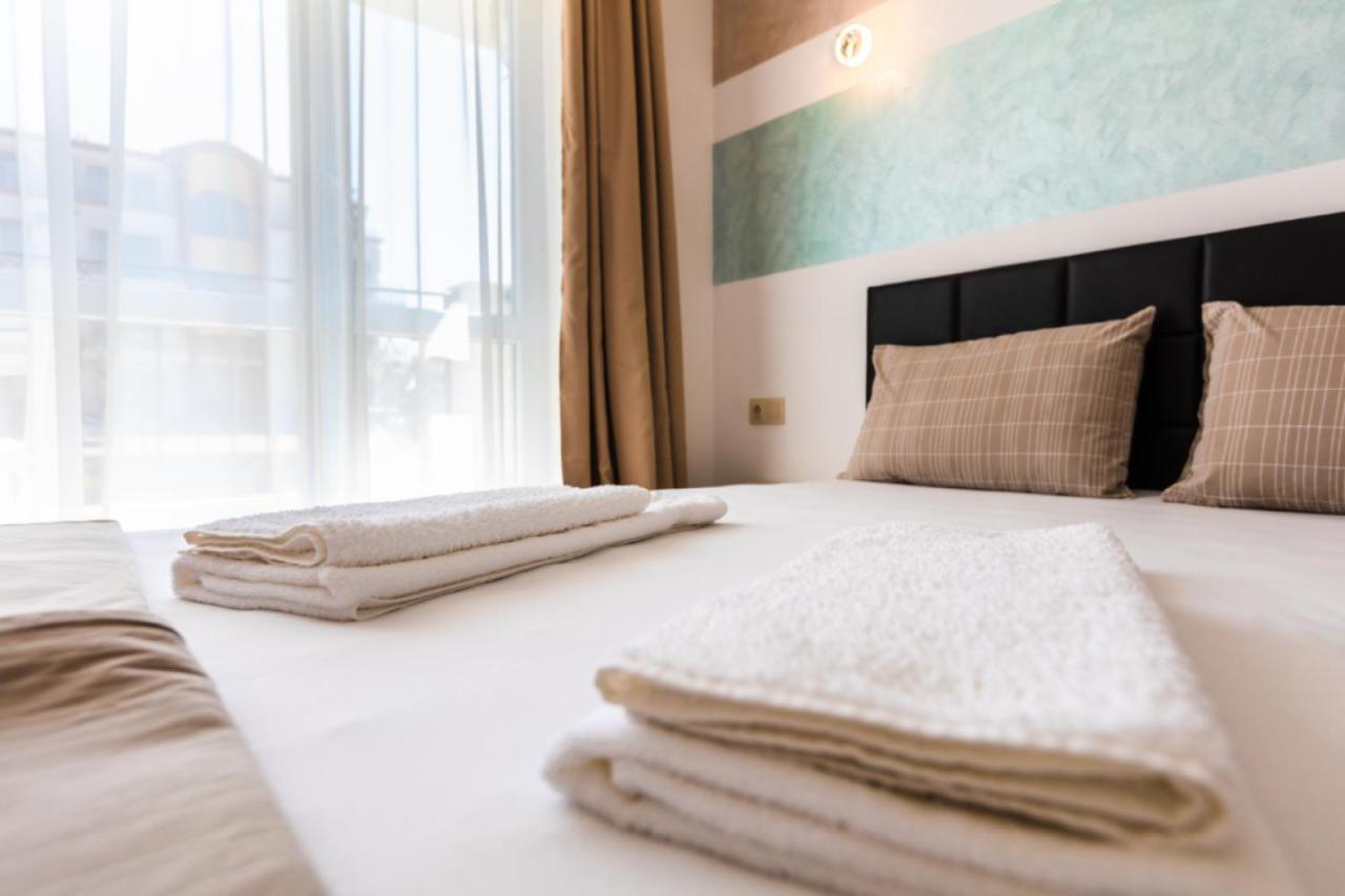 Guest House Theona ออบซอร์ ภายนอก รูปภาพ