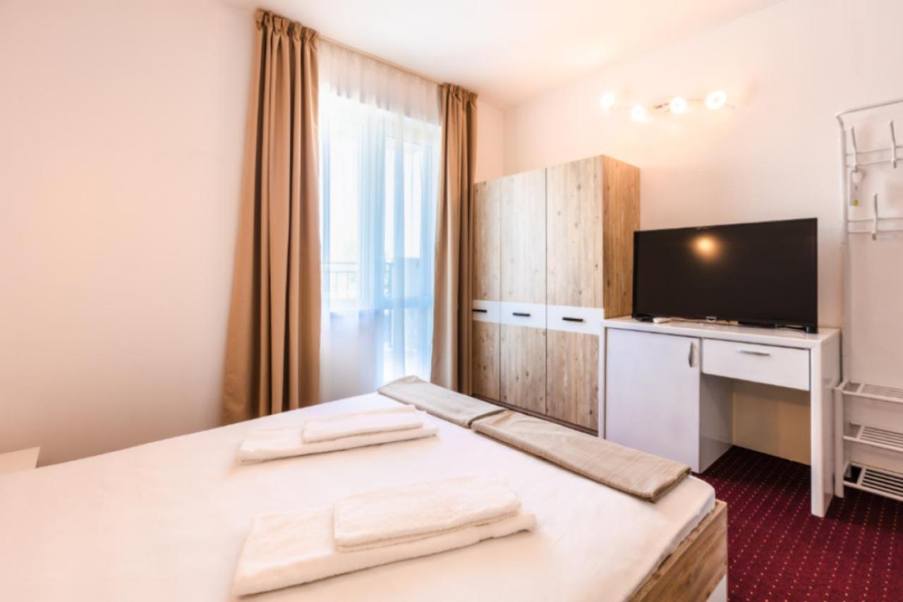 Guest House Theona ออบซอร์ ภายนอก รูปภาพ