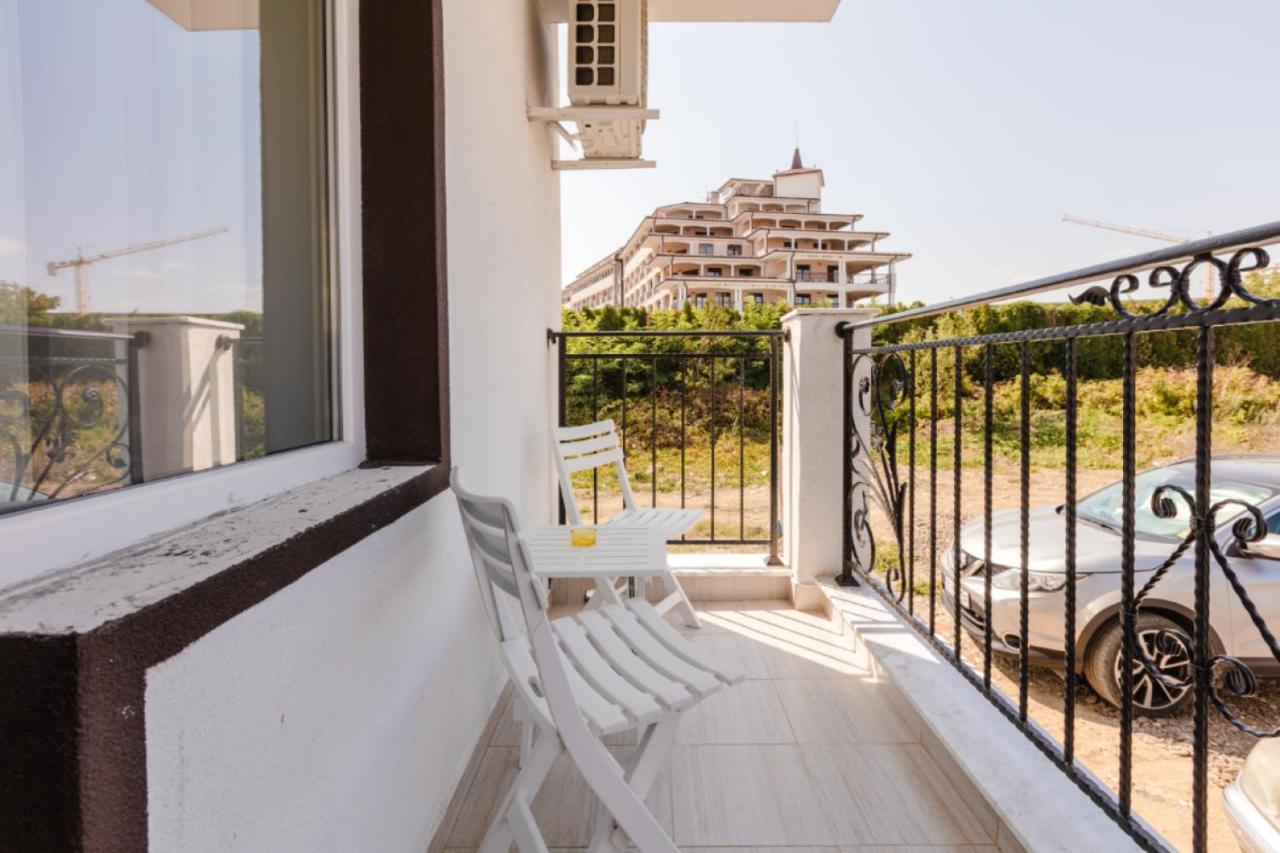 Guest House Theona ออบซอร์ ภายนอก รูปภาพ