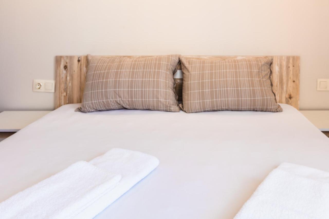 Guest House Theona ออบซอร์ ภายนอก รูปภาพ